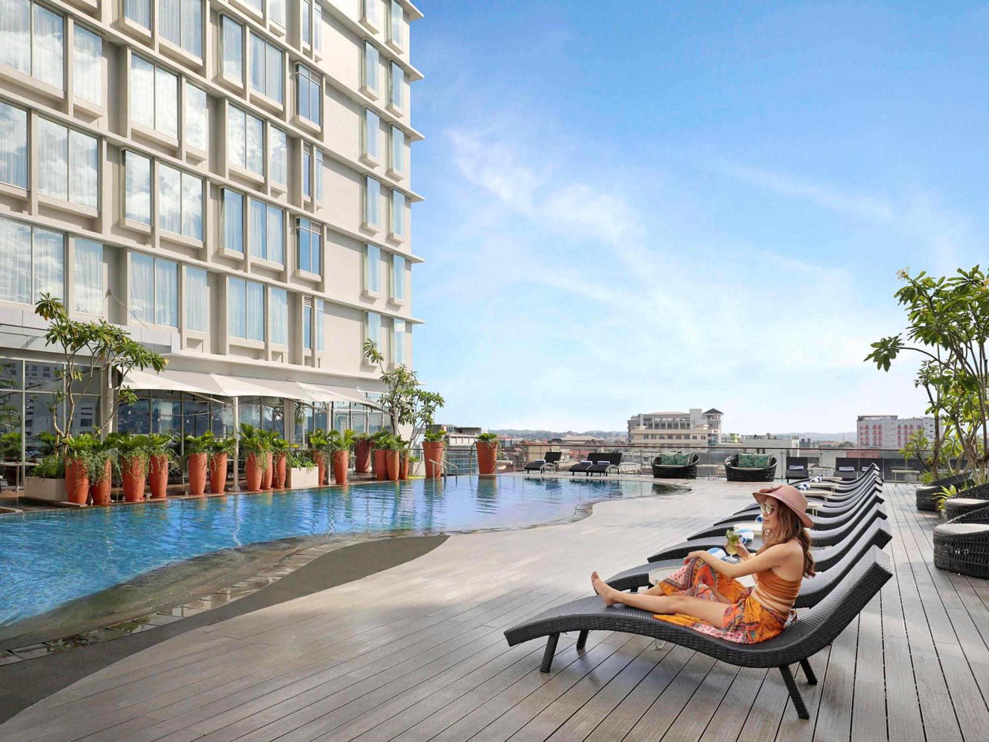 Mercure Samarinda Exterior foto