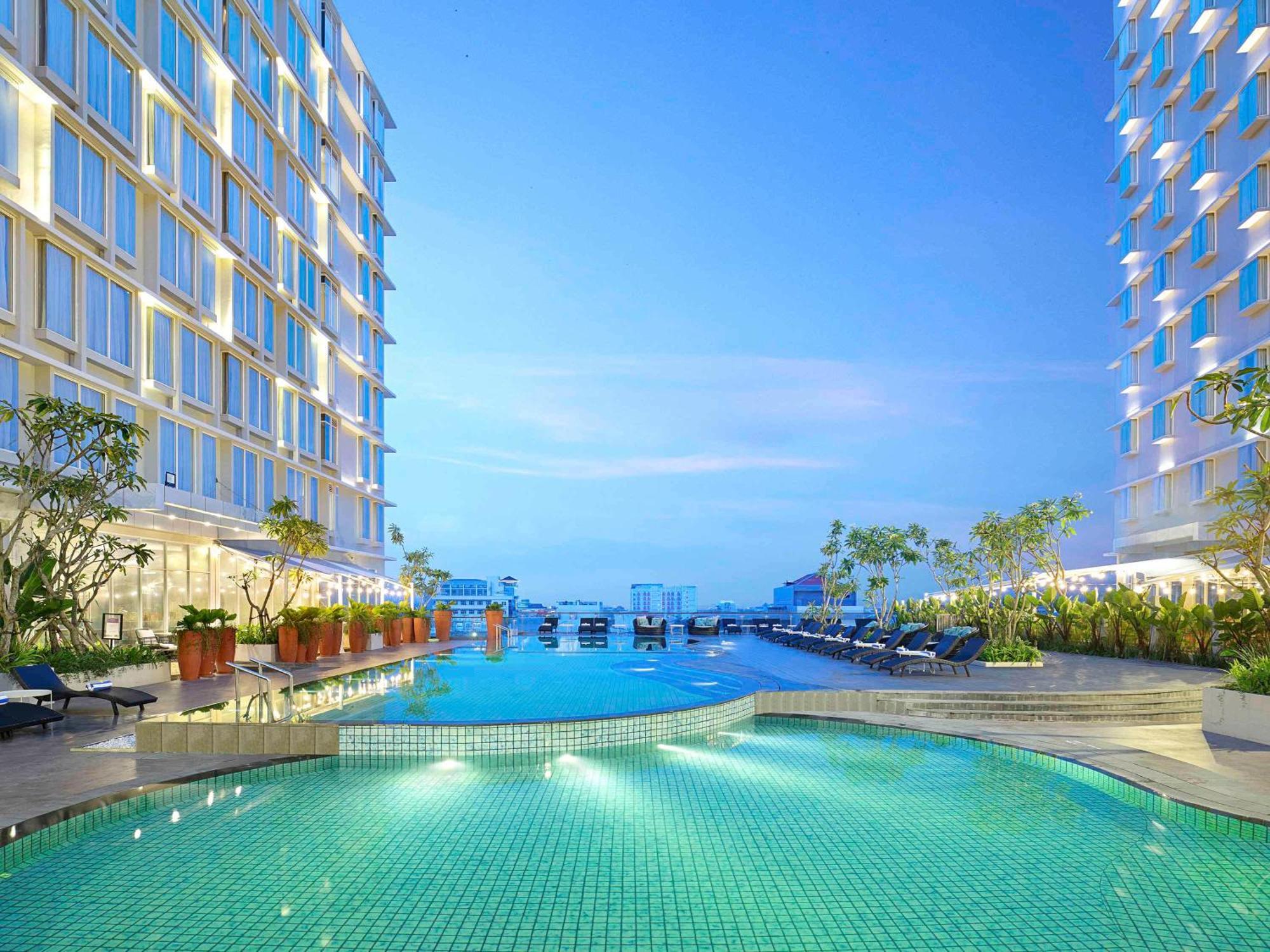 Mercure Samarinda Exterior foto