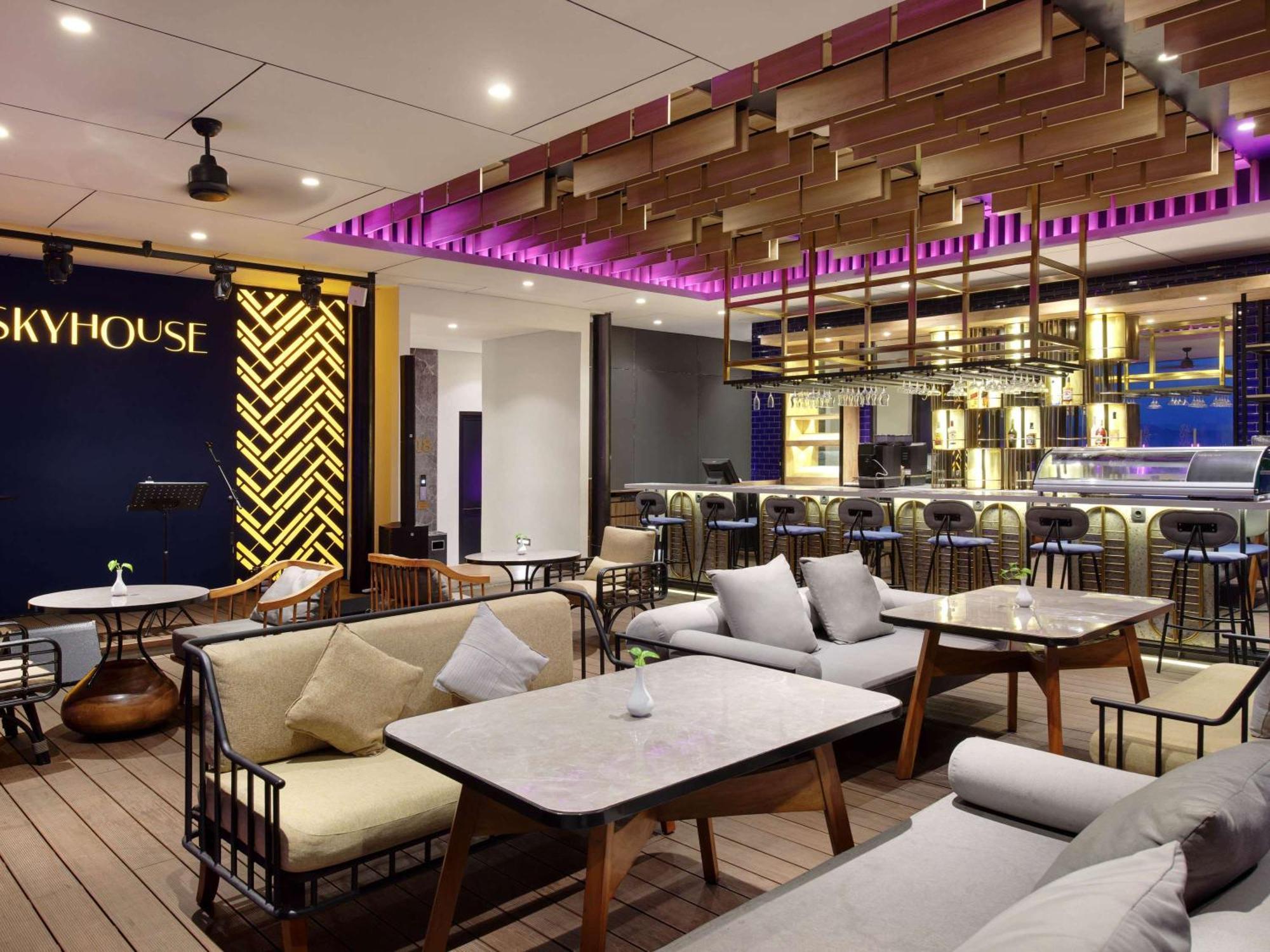 Mercure Samarinda Exterior foto